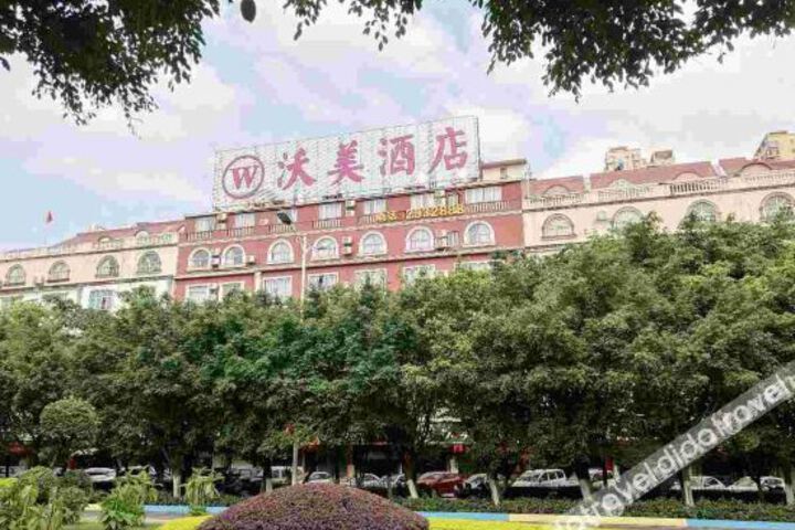 Hotel 6 of 14