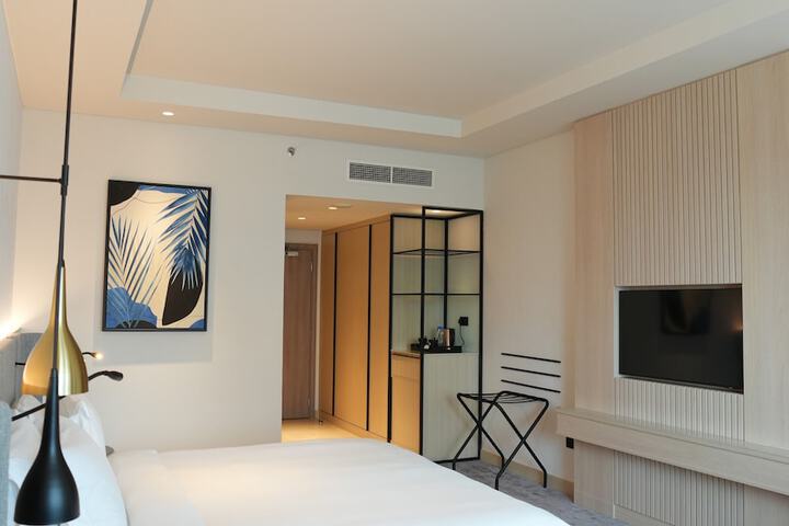 Room 55 of 135