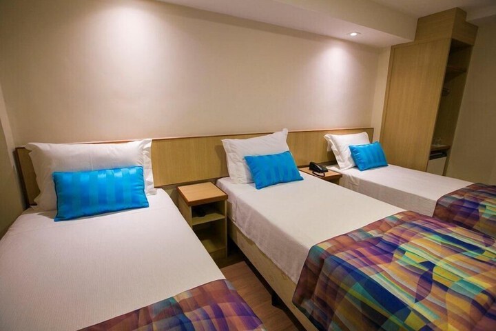 Room 6 of 23