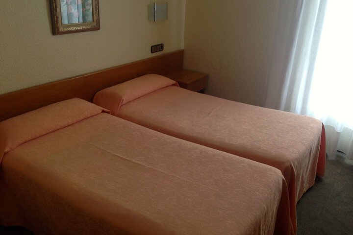 Room 17 of 54