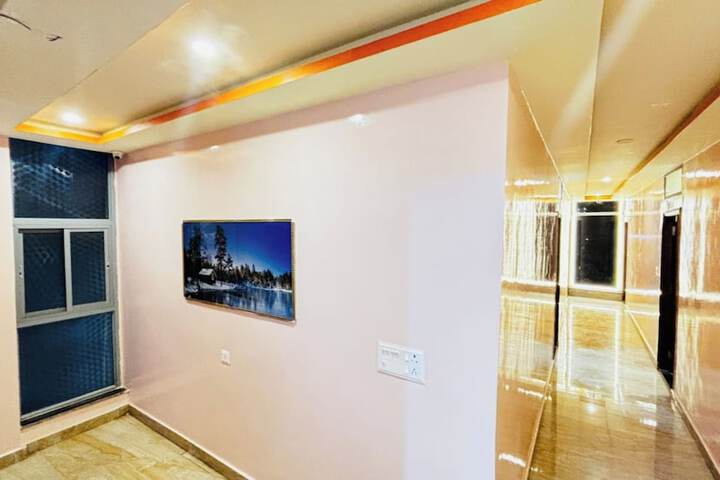 Hotel Interior 4 of 41
