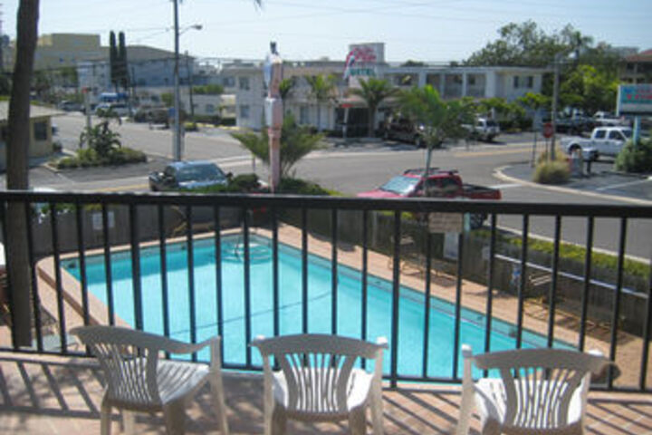 Terrace/Patio 2 of 15