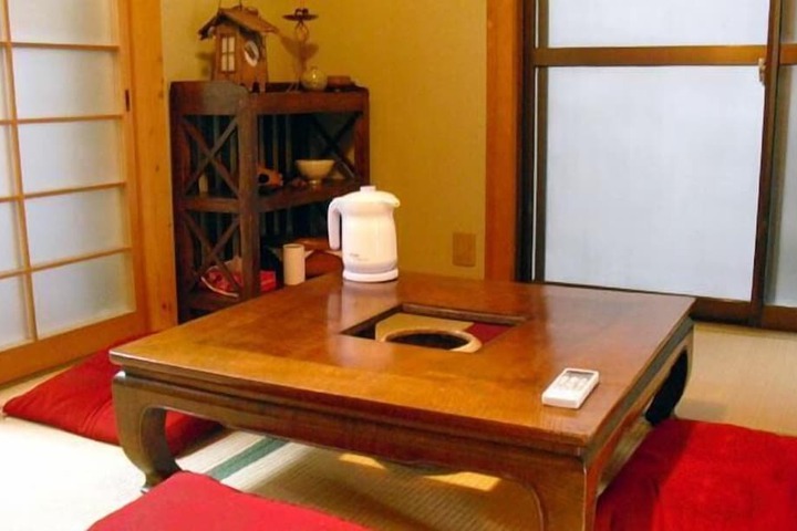 Room 10 of 23