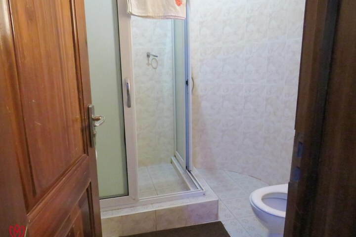 Room 87 of 119