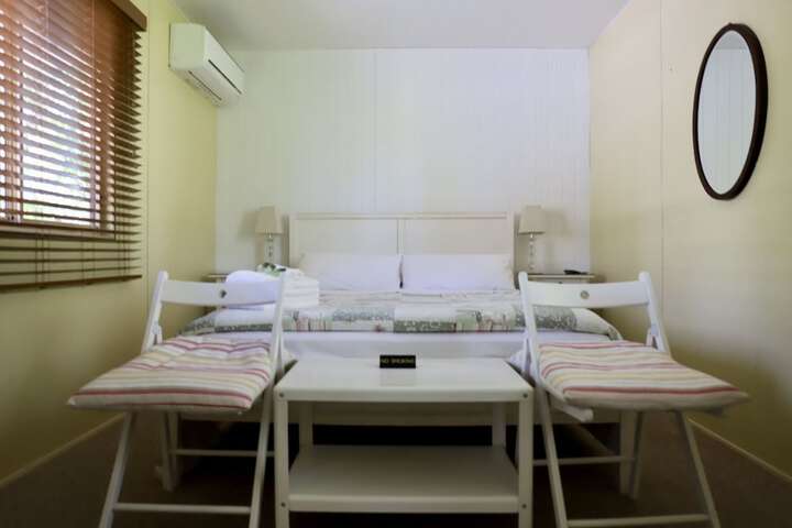 Room 13 of 61