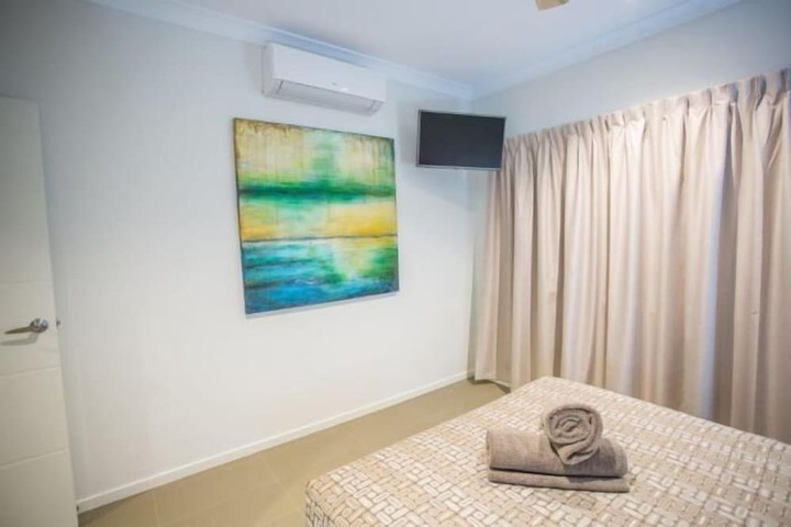 Room 6 of 44