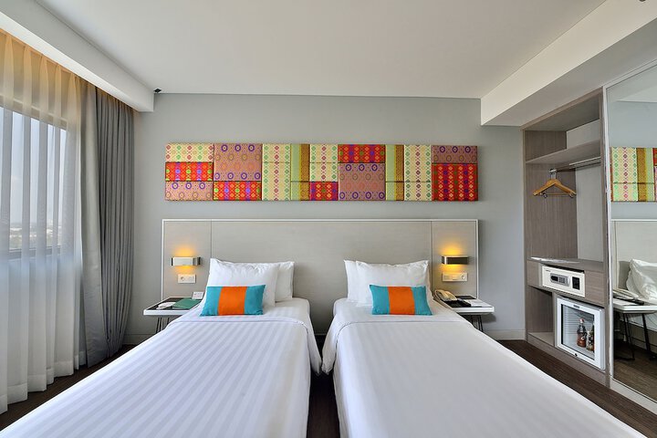 Room 13 of 92