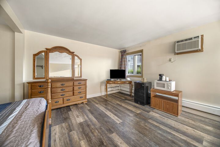 Room 13 of 59