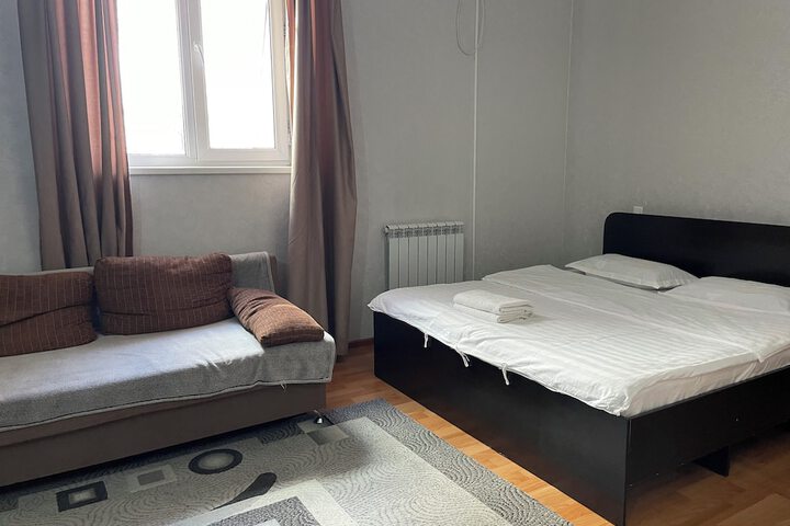 Room 13 of 31