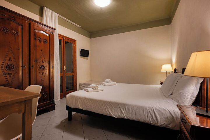Room 12 of 112