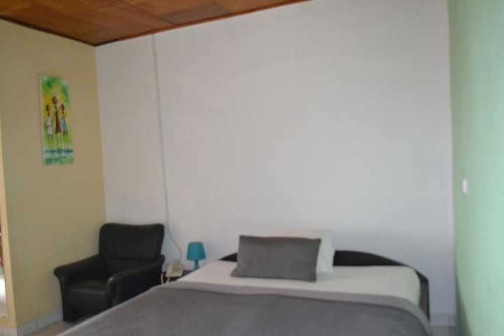 Room 12 of 31