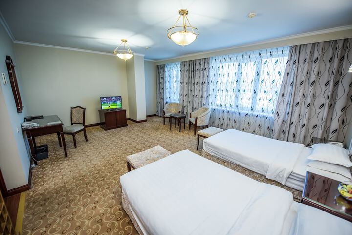 Room 7 of 87