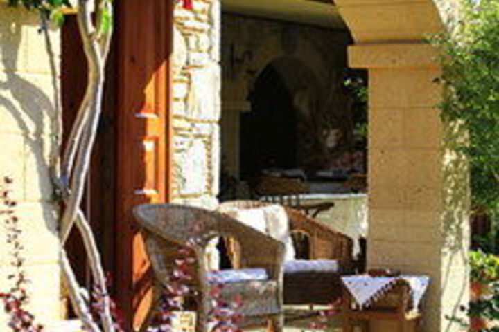 Hotel Exterior 37 of 78