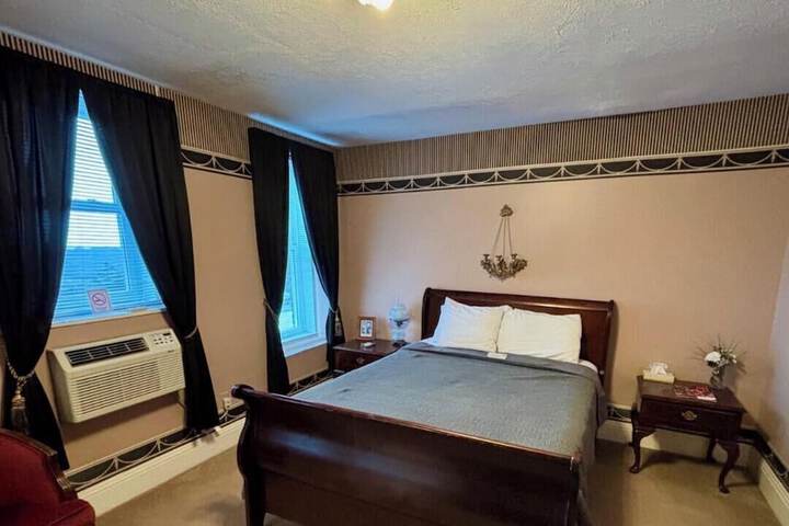 Room 8 of 41