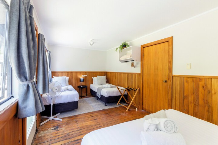 Room 21 of 63