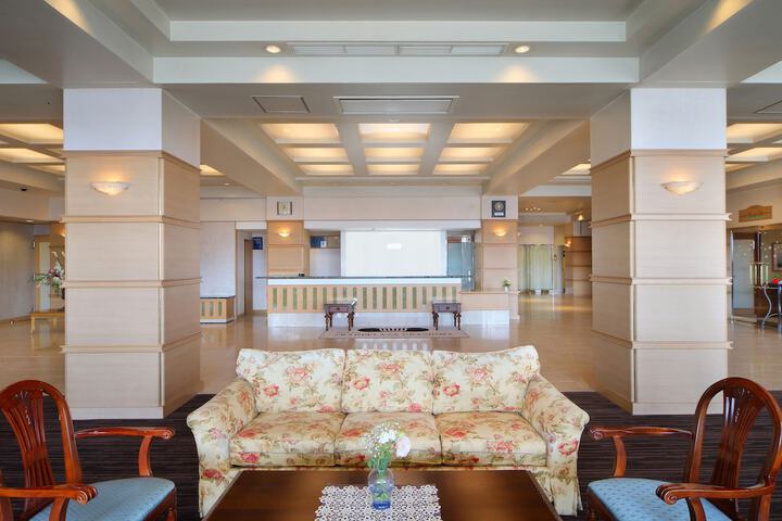 Hotel Lobby
