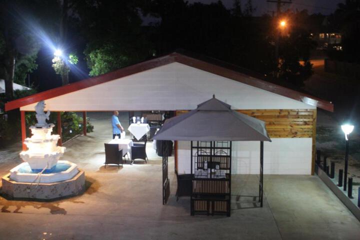 Photo 13