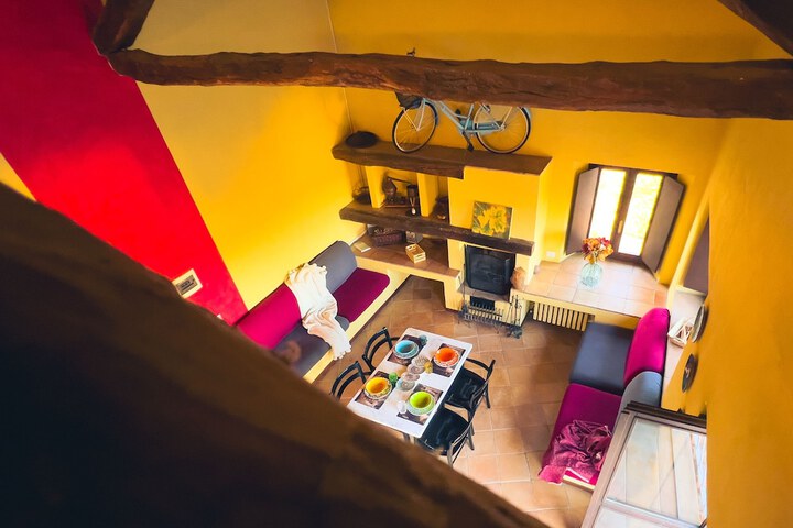 Room 19 of 38