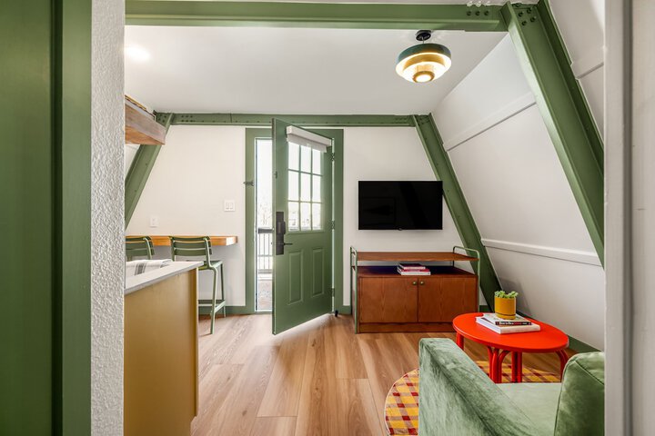 Room 41 of 72