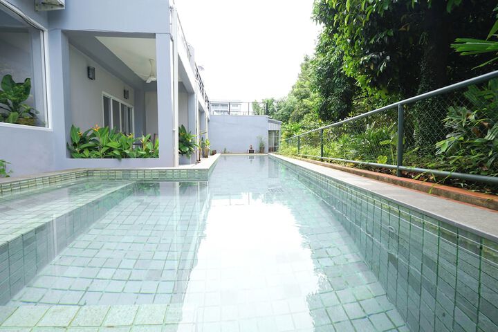 Pool 50 of 64