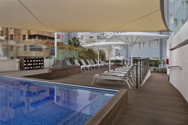 Pool 66 of 100