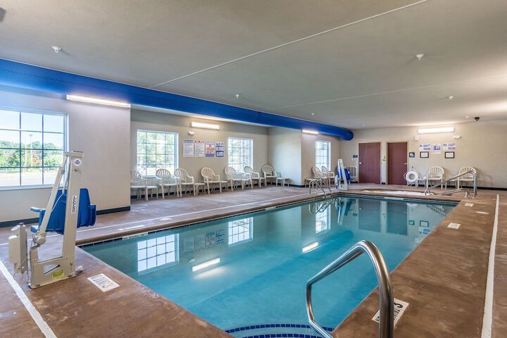 Pool 35 of 46