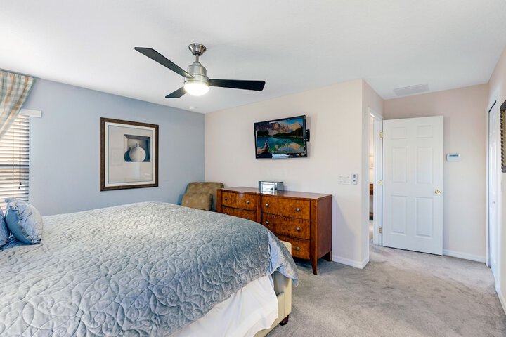 Room 9 of 55