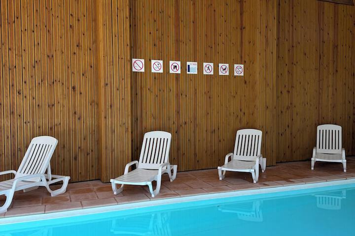 Pool 19 of 48