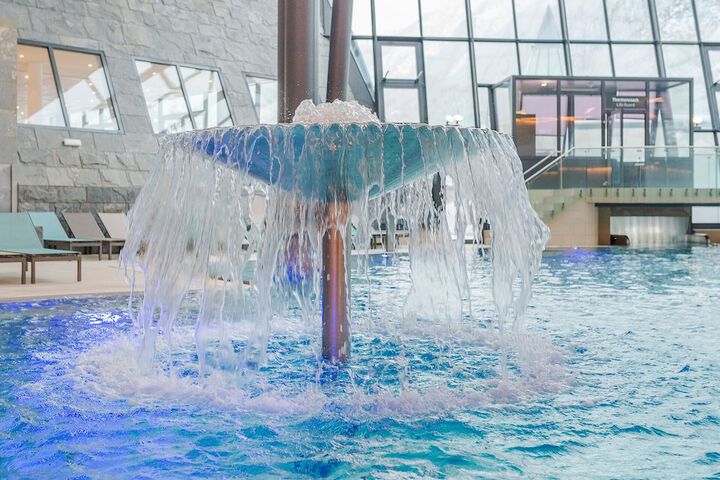 Pool 32 of 86