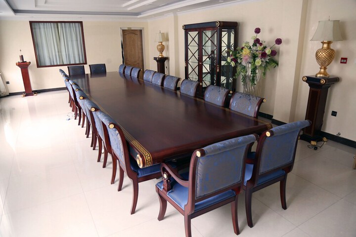 Business Center 53 of 57