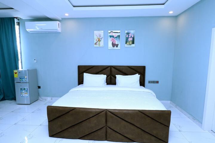 Room 22 of 44