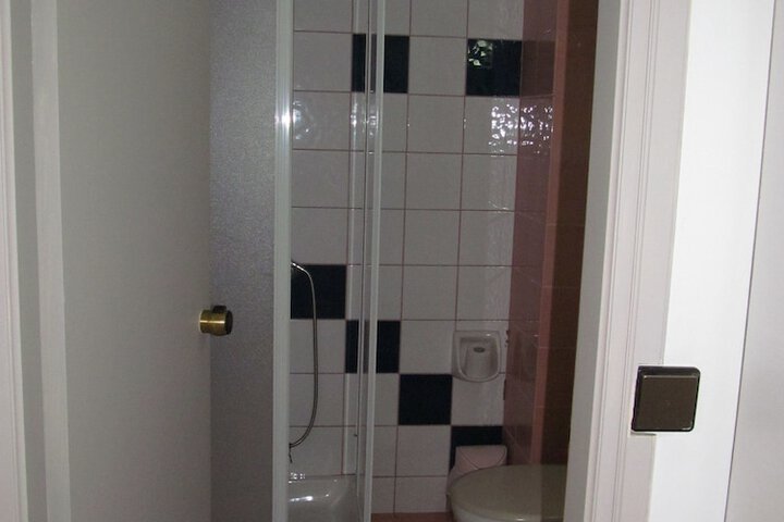 Room 29 of 71