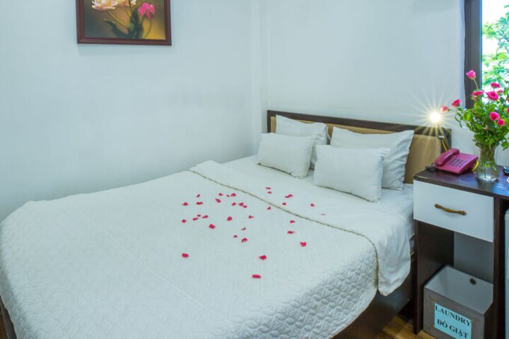 Room 14 of 35