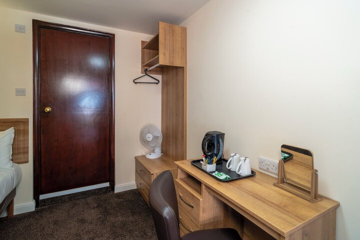 Room 28 of 57