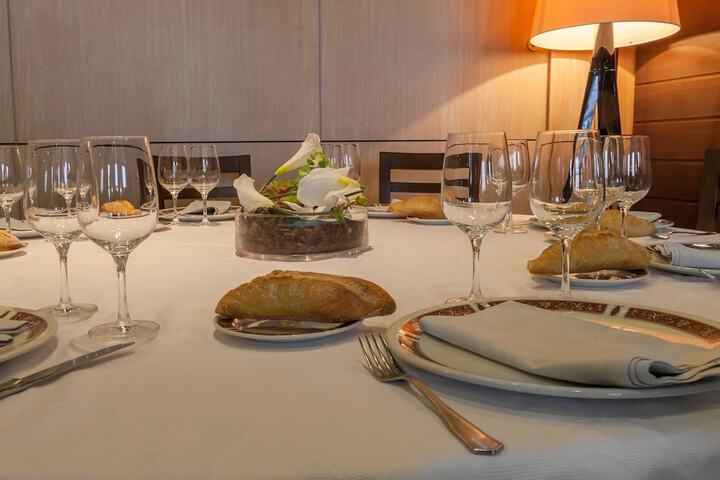 Dining 79 of 133
