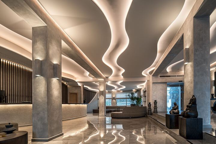 Hotel Lobby