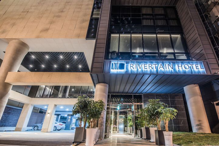 Exterior of Rivertain Hotel