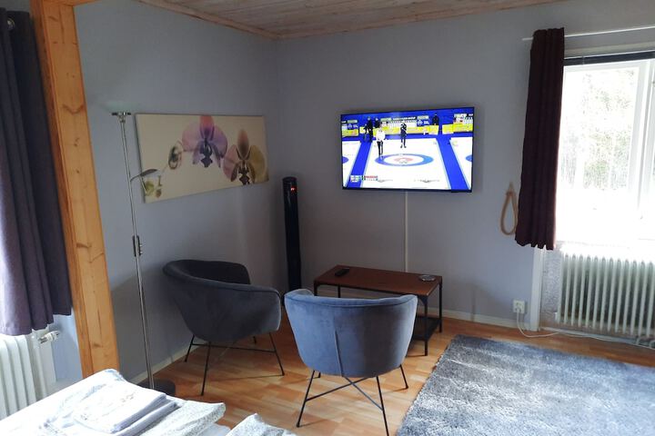 Room 13 of 54