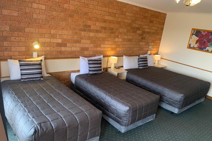 Room 18 of 60