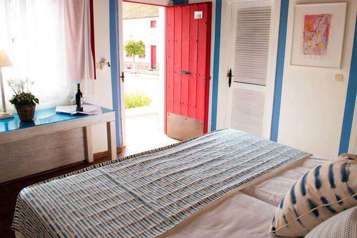 Room 53 of 131