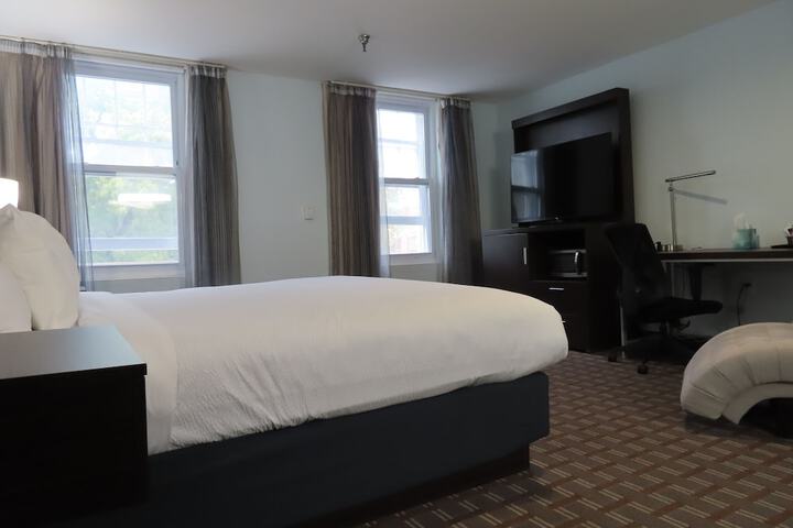 Room 27 of 75