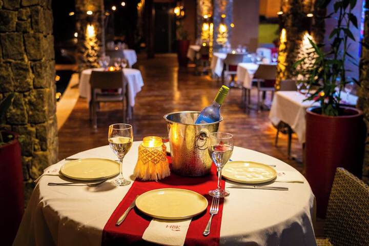 Dining 150 of 252