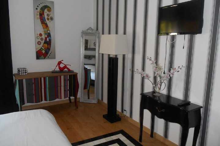 Room 14 of 15
