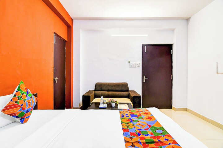 Room 8 of 29