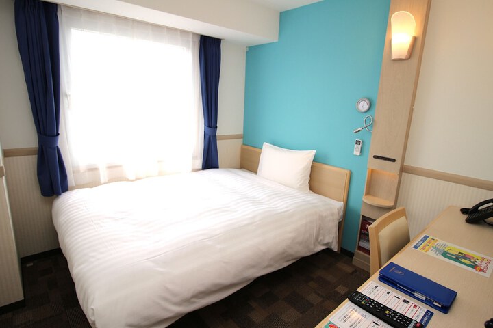 Room 12 of 81