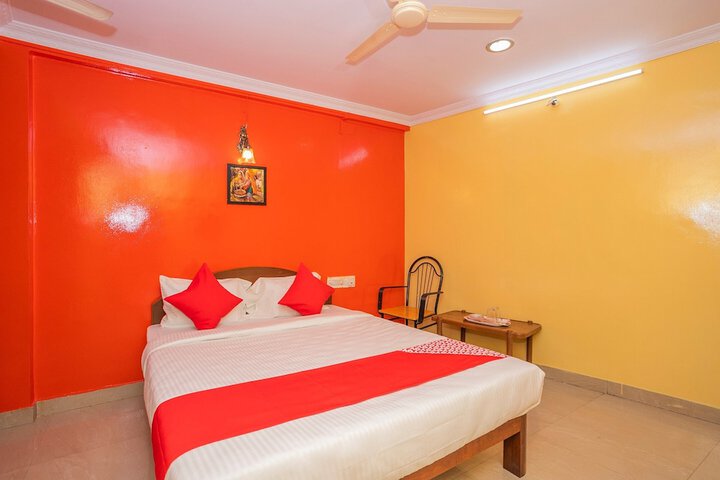 Room 15 of 22