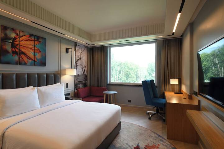 Room 15 of 69