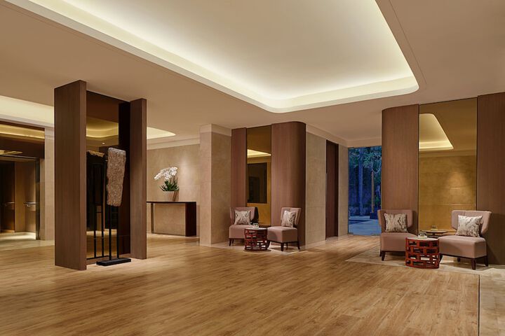 Guest Lobby