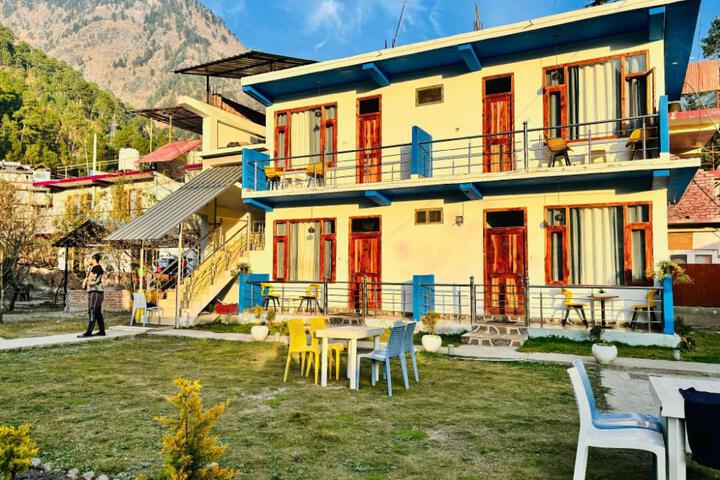 Hotel Adinova