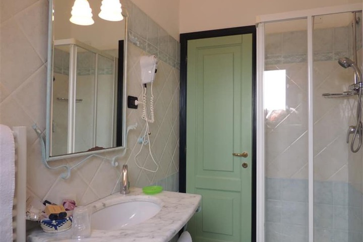 Bath Interior